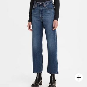 Levi’s ribcage jeans